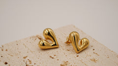 LOVE - Elegant Minimalist Heart Earrings - 18K Gold Plated Stainless Steel