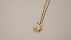 Elegant 18K Gold-Plated Moon Necklace