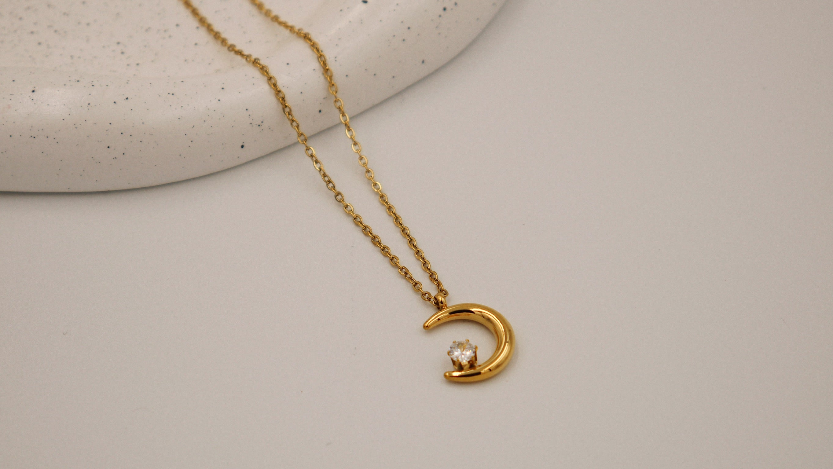 Elegant 18K Gold-Plated Moon Necklace